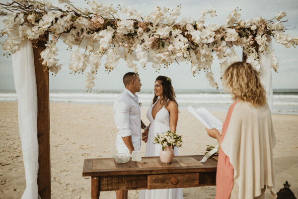 Casamento na praia: tudo o que você precisa saber - Personal de