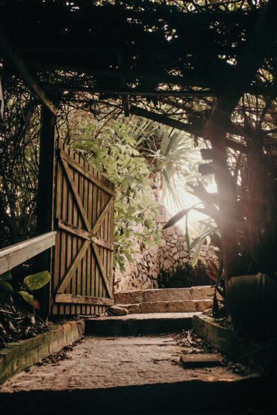Viajar vai muito além de conhecer um novo destino. É sobre colecionar momentos, vivenciar experiências marcantes e se conectar com a essência do lugar. 